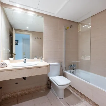Apartment In Puerto Banus With Pool Views And Parking