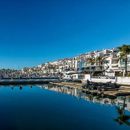 Apartment In Puerto Banus With Pool Views And Parking